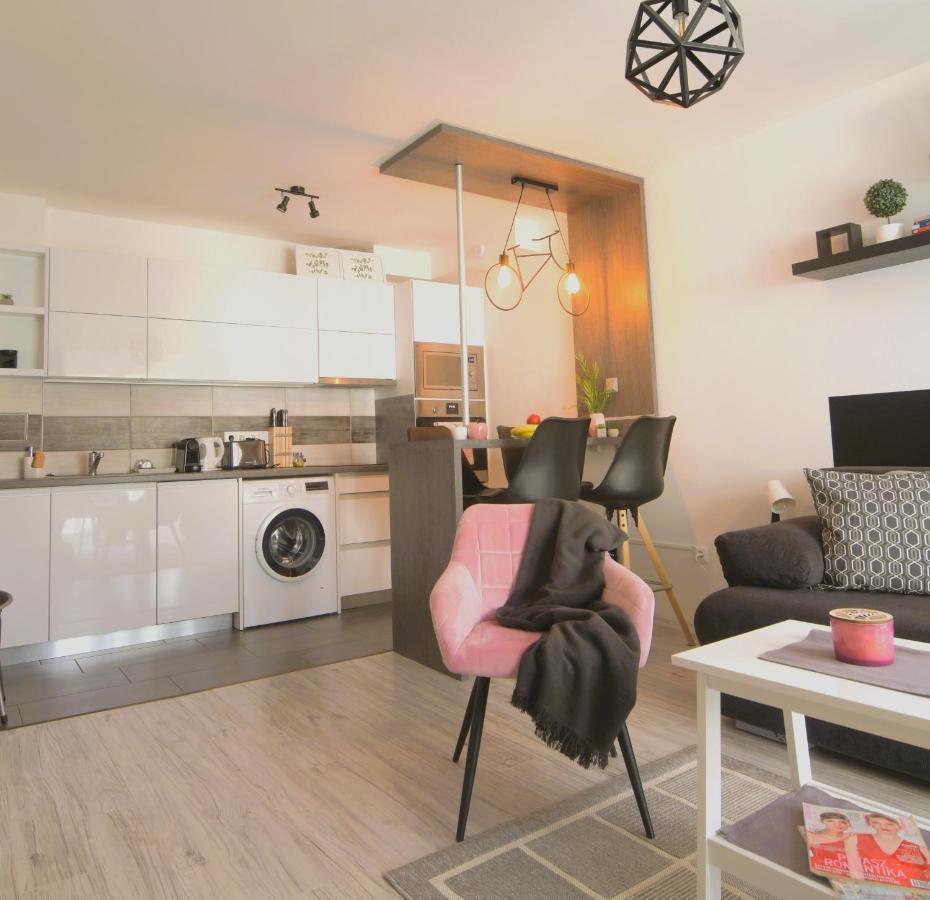 Tisza River Apartman Szegedin Exterior foto