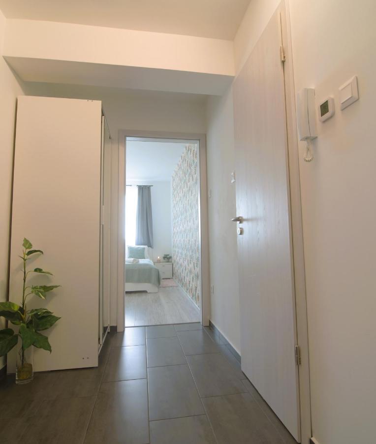 Tisza River Apartman Szegedin Exterior foto